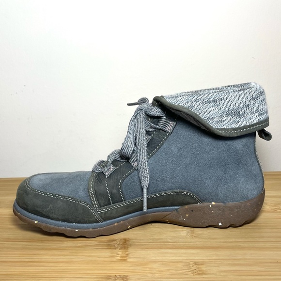 Chaco Barbary Castle Rock Waterproof Leather Wool Fold Down Collar Boots Booties - Picture 3 of 10